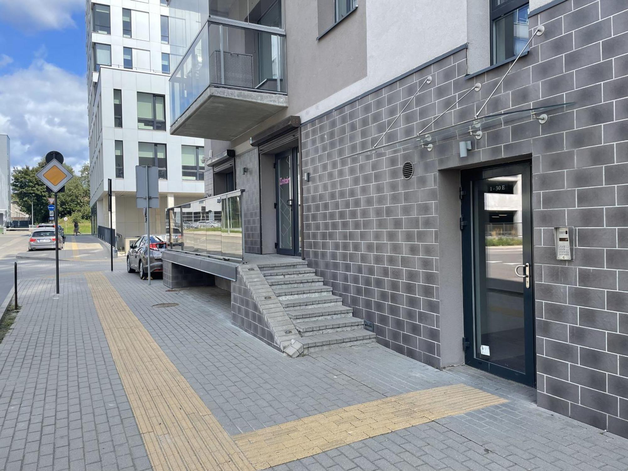 Your Home - Spacious Apartment In City Center, With Balcony & Self Check-In VNO Eksteriør bilde